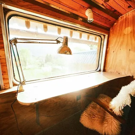 Le Refuge Du Milan - Bus Avec Jacuzzi 5 Personnes Chalet Bertren